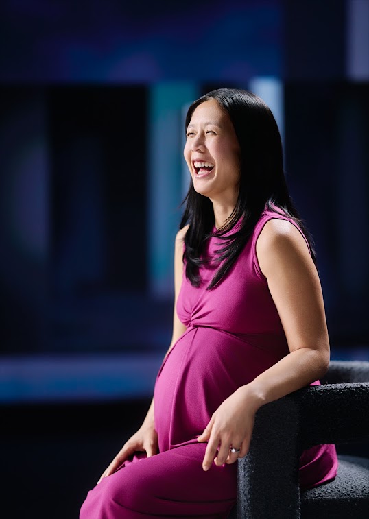 Helen Lee Kupp laughing during her Udemy photoshoot